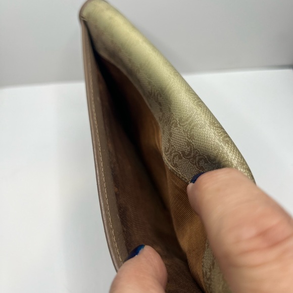 GUC Celine Long Wallet - Picture 11 of 11